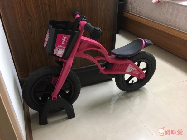 POLI 波力救援小英雄 - POLI波力救援小英雄聯名滑步車 - AIR 充氣胎 +專屬車籃+置車架-赫利綠