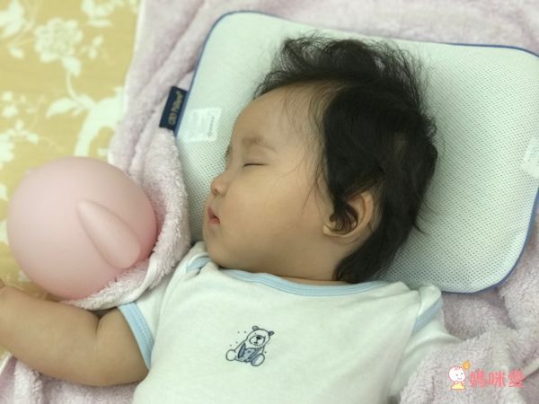 小牛津 - 合購組-安撫企鵝(灰)+舒眠音樂小夜燈(粉)