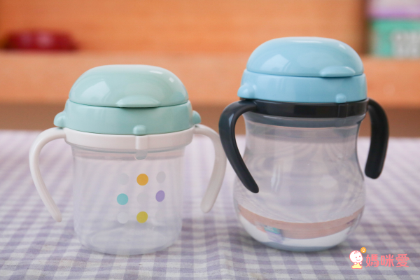 Combi 喝水訓練杯