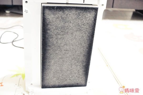 荷蘭 BRISE C200 人工智慧醫療級空氣清淨機