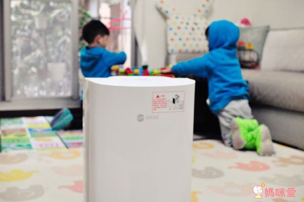 荷蘭 BRISE C200 人工智慧醫療級空氣清淨機