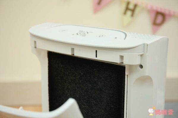 荷蘭 BRISE C200 人工智慧醫療級空氣清淨機