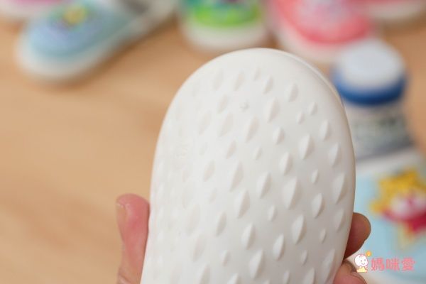 【巧虎飛織襪面機能學步鞋】寶寶的第一個好朋友！