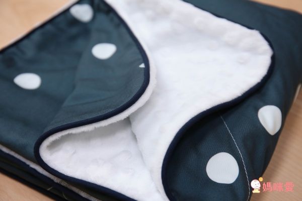 Little seeds 安撫點點四季毯