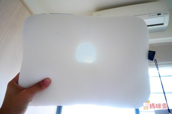 Little seeds塑型嬰兒枕