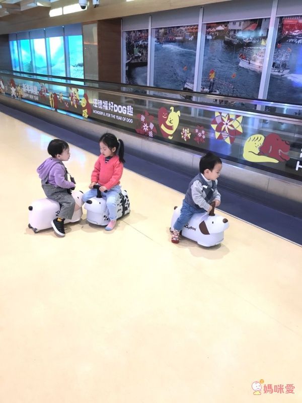 韓國Bontoy Traveller ★ 紅點設計美學騎乘行李箱