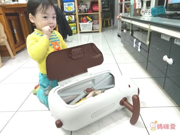 韓國Bontoy Traveller ★ 紅點設計美學騎乘行李箱