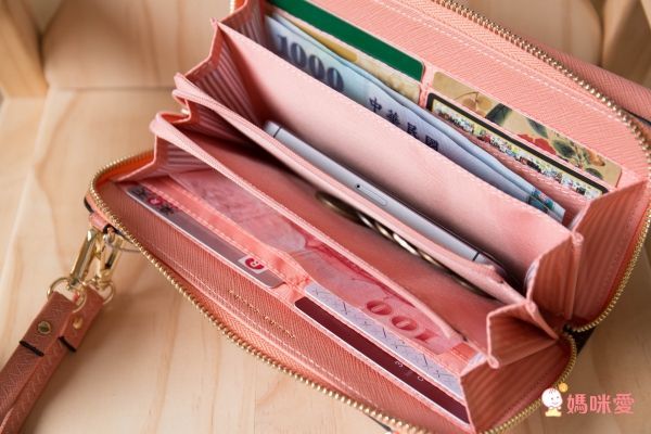 日本 cachecache - 3way蝴蝶結錢夾包-SILGY銀粉x灰