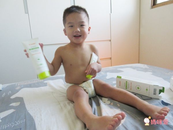 Combi 舒敏滋養、和草極潤 洗浴護膚系列