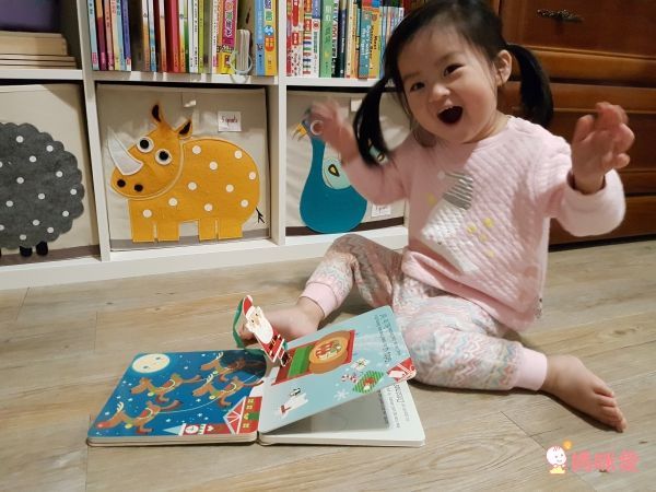 聖誕禮物書Part 1★超展開翻翻字母書 / 聖誕音效書＆推拉書 / 艾瑞卡爾迷你掌中書 / 親愛的動物園疊疊樂