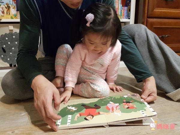 少量現貨☆最火紅童話故事音效書♬世界音樂翻翻書♬