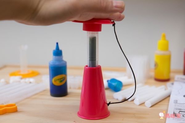 媽咪愛獨家首賣！美國【Crayola 繪兒樂】開學繪畫套組 ❤ 直接包超澎湃！