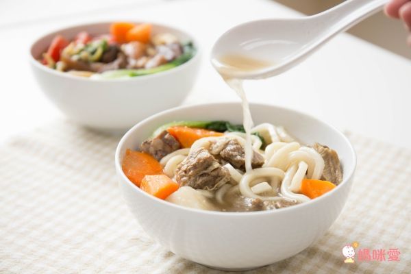 【河南味】台東老字號牛肉麵、手工水餃，媽咪的省時料理