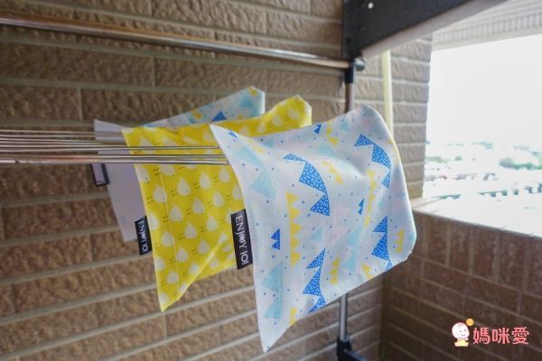 ENJOY 101 - 手拿型-矽膠布環保食物袋-藍色山脈 (S(18x18cm))