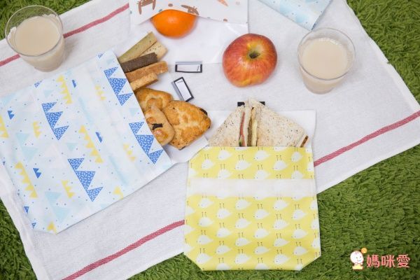 ENJOY 101 - 手拿型-矽膠布環保食物袋-藍色山脈 (S(18x18cm))