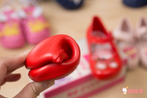 巴西 ZAXY 香香鞋