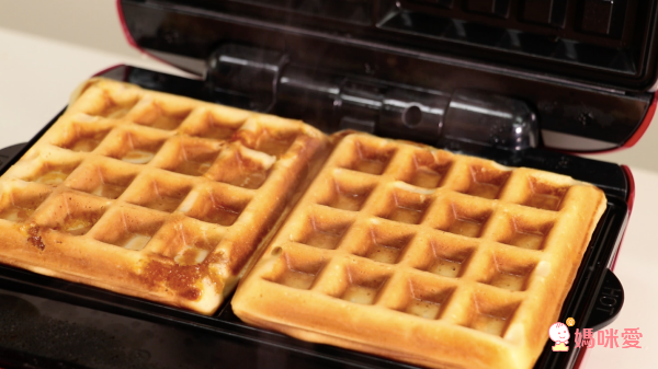 【日本Tescom】三盤式鬆餅機 ❤︎ 多種甜/鹹料理通通難不倒妳！