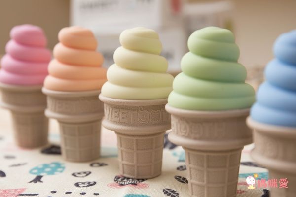西班牙 Oli & Carol 多功能玩具 / Sweetooth 冰淇淋固齒器