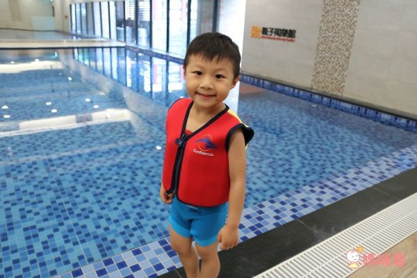 #3363 英國媽咪最愛！ Konfidence 浮力夾克＆泳衣，讓寶貝愛上游泳！