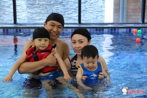 #3363 英國媽咪最愛！ Konfidence 浮力夾克＆泳衣，讓寶貝愛上游泳！