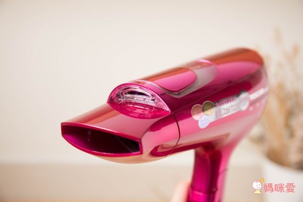 【日本TESCOM】白金奈米膠原蛋白吹風機 / 雙電壓負離子吹風機