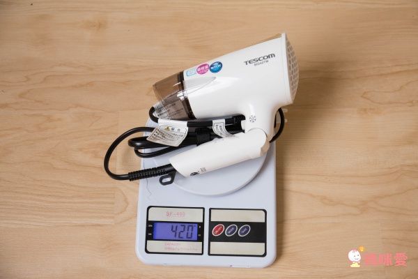 【日本TESCOM】白金奈米膠原蛋白吹風機 / 雙電壓負離子吹風機