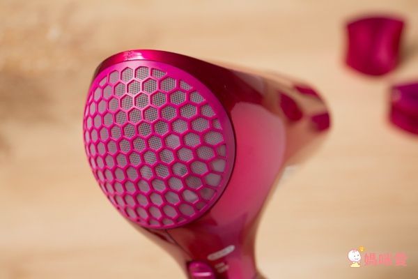 【日本TESCOM】白金奈米膠原蛋白吹風機 / 雙電壓負離子吹風機