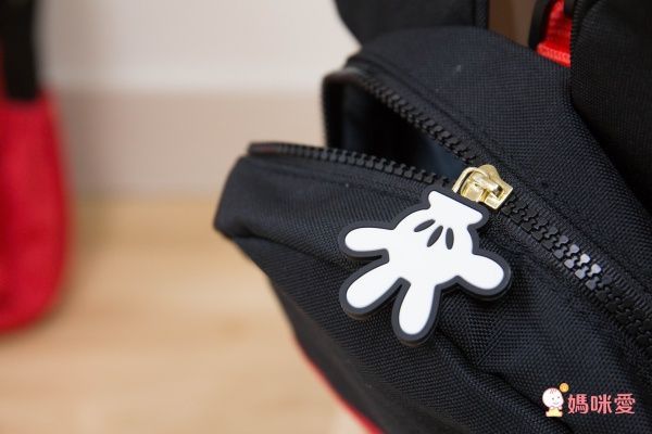 超人氣47折！mamaway媽媽餵 ♥︎ 迪士尼造型防走失二合一包