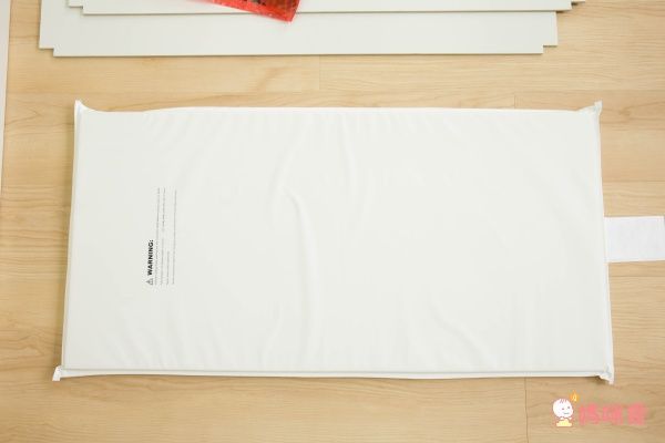 LEVANA 多功能尿布台 X 木製尿布台