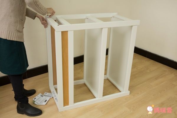 LEVANA 多功能尿布台 X 木製尿布台