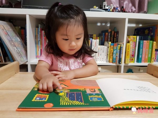 上誼文化聖誕禮物書7折起❤世界經典繪本套組☆穿越時空☆0～6歲各國大小朋友都愛讀！