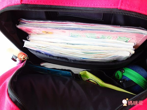 niizo 小學生清新風護脊書包