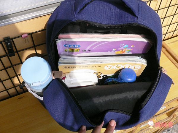 niizo 小學生清新風護脊書包