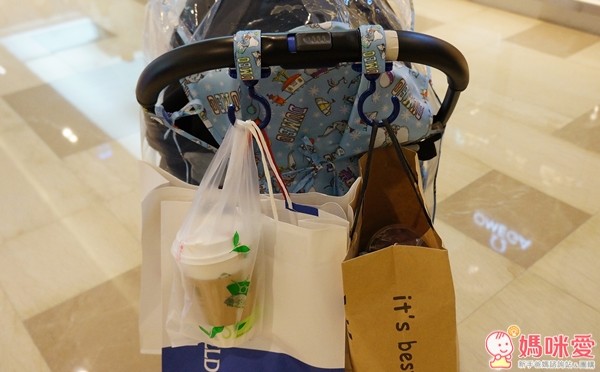 日本迪士尼 汽車推車兩用掛鉤 