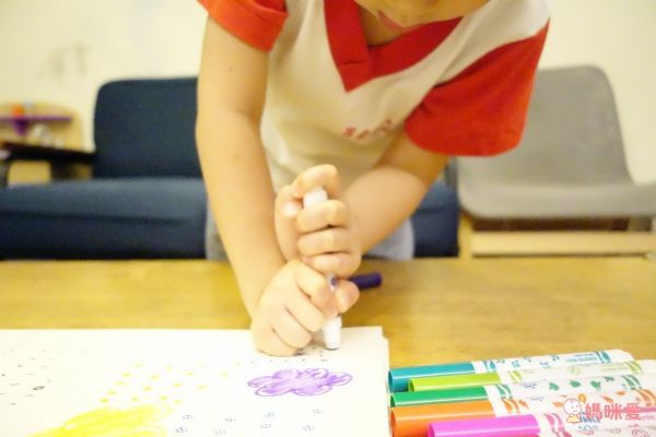 相見恨晚!【美國 Crayola 繪兒樂】可水洗系列 ❤ 彩色筆╱蠟筆╱印章筆