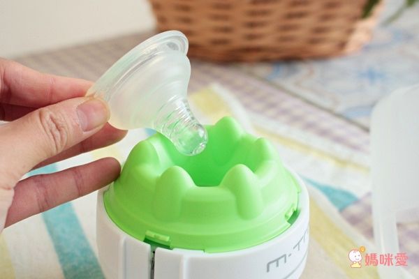 英國 MTRON 4分鐘紫外線奶瓶消毒器