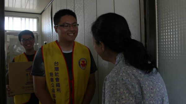 9595食物銀行-急難家庭暨兒童食物箱勸募計劃