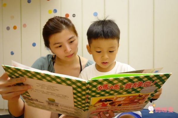 上誼文化聖誕禮物書7折起❤世界經典繪本套組☆穿越時空☆0～6歲各國大小朋友都愛讀！