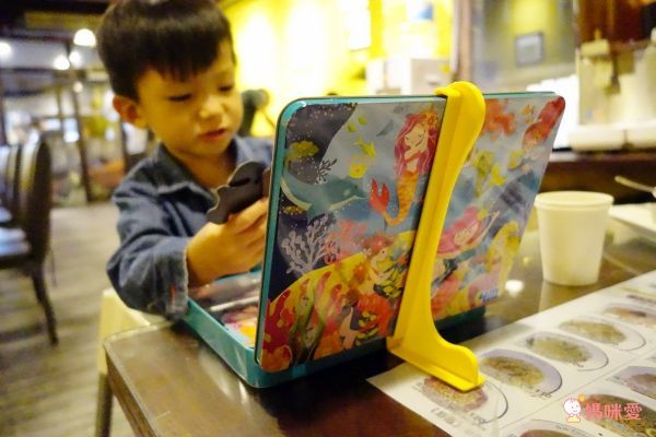 香港4M創意玩具 - 【動物世界磁貼三入組】-野生動物+蟲蟲世界+侏儸紀