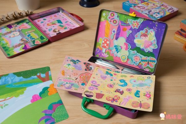 香港4M創意玩具 - 【動物世界磁貼三入組】-野生動物+蟲蟲世界+侏儸紀