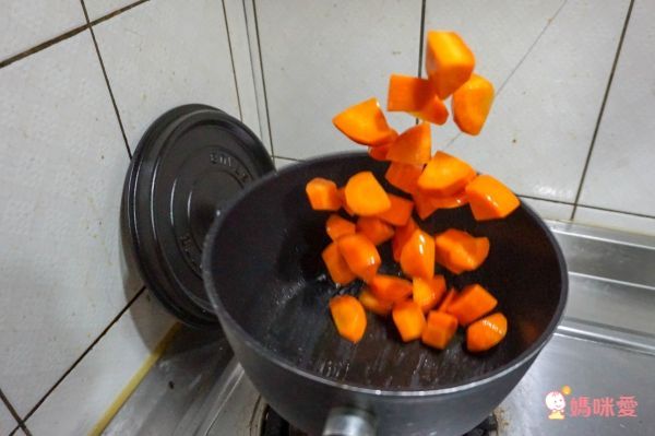 【湯瑪仕肉舖】高優質牛肉 ✦ 感恩限定「櫸木香烤燻火雞」