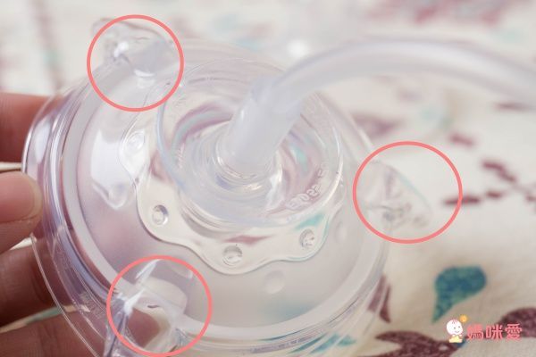 NUBY 會呼吸的奶瓶