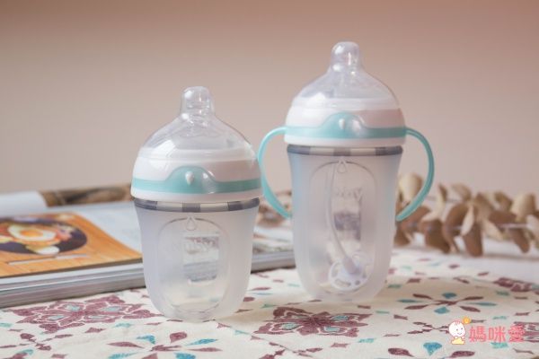 NUBY 會呼吸的奶瓶