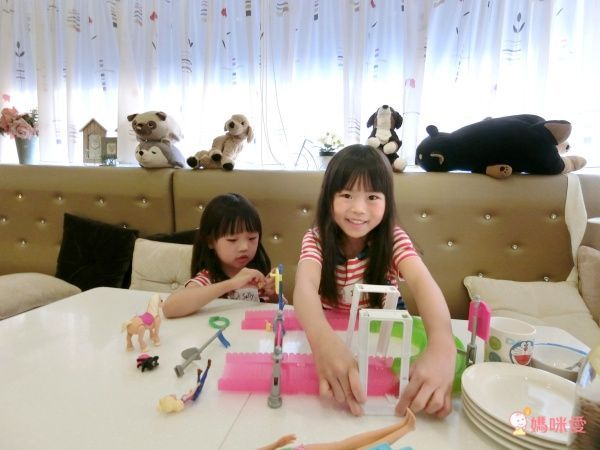 新年降價～再送滿額贈【雀兒喜 Barbie 芭比娃娃】☞ 滿 $299 送雀兒喜貼紙本