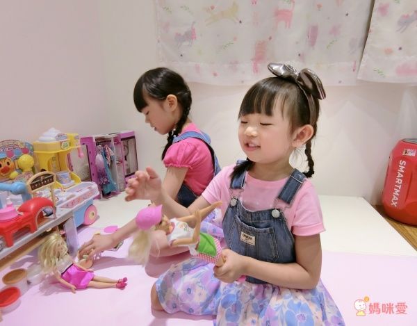 新年降價～再送滿額贈【雀兒喜 Barbie 芭比娃娃】☞ 滿 $299 送雀兒喜貼紙本