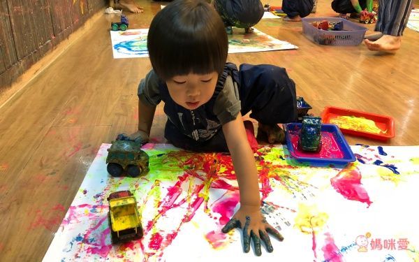 ✎大金剛塗鴉遊戲動物園✎ 沒有限制的繪畫天地