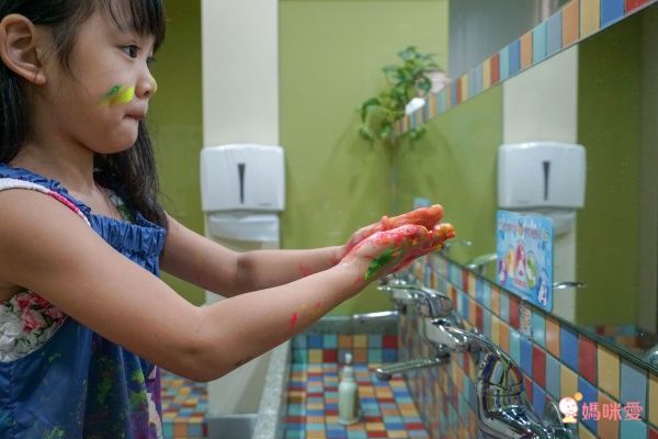 ✎大金剛塗鴉遊戲動物園✎ 沒有限制的繪畫天地