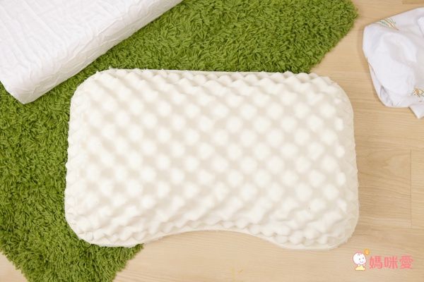 限量珍貴！泰國Napattiga 乳膠枕