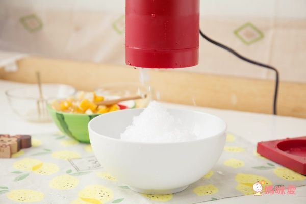 Doshisha 迪士尼米奇電動手持刨冰機