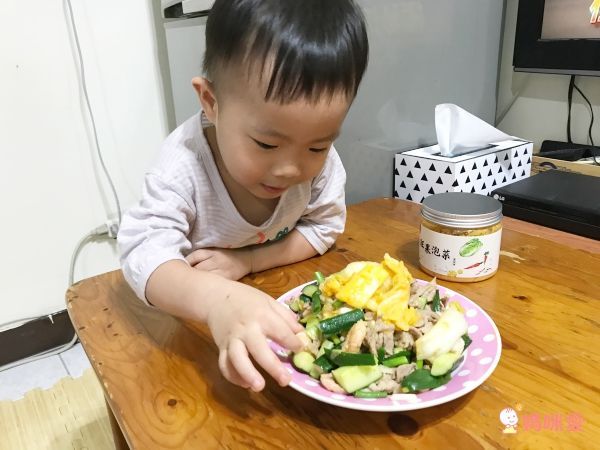 【旺果日嚐★黃金泡菜】醬汁濃郁清爽，絕不含防腐劑和乳化劑！